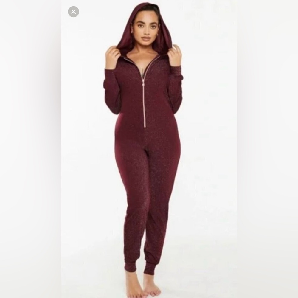 Savage X Fenty Sparkling Glitter Maroon Jumpsuit